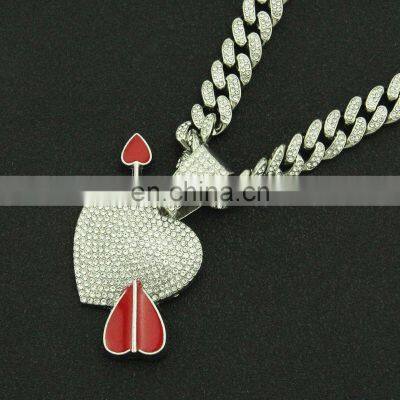 2021 Gold Plated I Love You 100 Languages Projection Crystal Heart Romantic Jewelry Chain Pendant Necklace for Women Gift