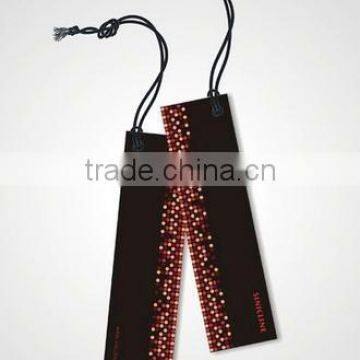 cheap varnishing coated paper garment hang tags with cord