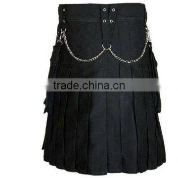 STYLISH BLACK UTILITY KILT WITH CHROME CHAIN photo-2