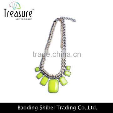 Best Price Jewelry Fashion Resin Pendant Chain Choker Necklace Pendant Jewelry Wholesale in China photo-2