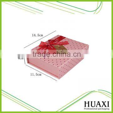 Magnetic Closure Pink Book Shaped Box Gitt Box