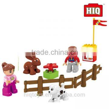 hiq plastic animal zoo big tech magic bricks toy