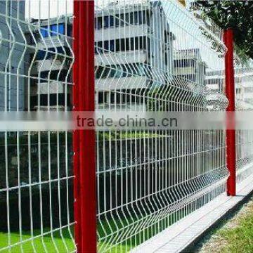 Hot sale wire fencing/Metal backyard welded wire mesh fence