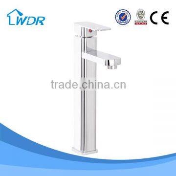 Metal chromeplate bathroom long washing faucet