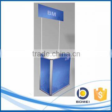 Aluminum folding screen style trade show usage sales table