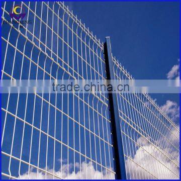Good Quality Round Post Wire Mesh Fence for Highway photo-4