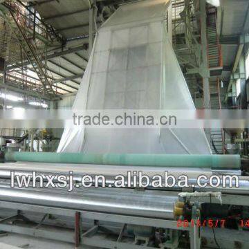 Three layers co-extruding upper traction rotation film blown machine unit