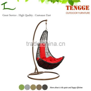 TG15-0132 Half moon shape black resin wicker indoor outdoor swing