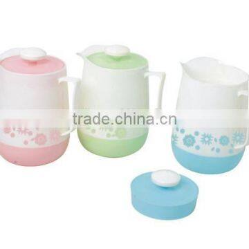 Plastic Water Jug Cooler With Lid and Handle