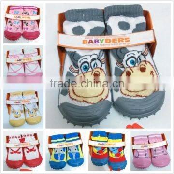 Wholesale funny mepiq skidders thick rubber sole baby girl shoes M5041004