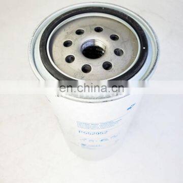 fuel filter water separator tractor diesel engine oil filter p552952