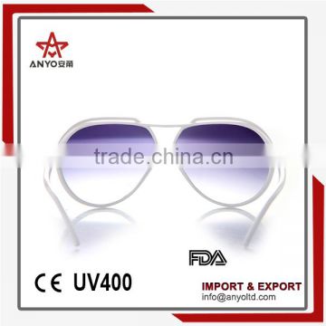 Multicolour customized fashion style plastic sunglass manufacturer