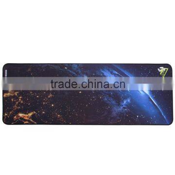 Top quality overlocked ertra large mouse pad/gaming pad with competitive price                        
                                                                                Supplier's Choice