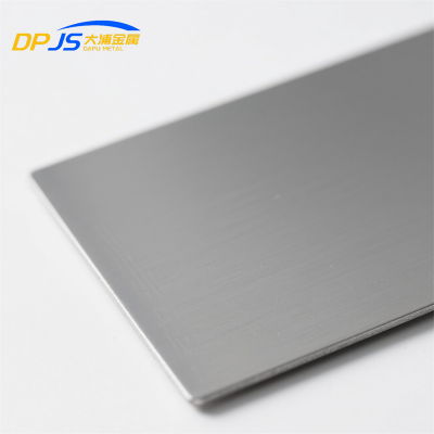 Placas/Folhas de Aço Inoxid֙vel 304/316/S31635/2205/S32950/S31603/316LMOD Envio R֙pido Pode Ser Processado e Produzido de Acordo com as Requisitos