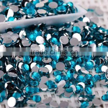 Small MOQ Wholesale Non hot fix resin rhinestones for decoration