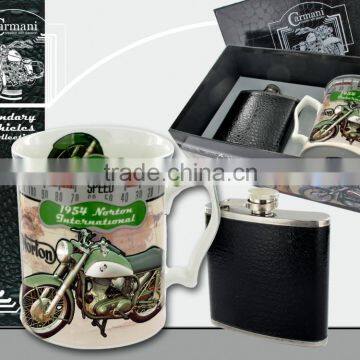 CARMANI Gift Set - Mug & Hip Flask OLD VEHICLES Design