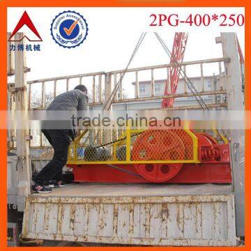 durable stone crushing machine 2pg-400*250 roller crusher used                        
                                                Quality Choice