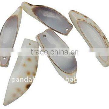 Sea Shell Beads, Dyed, Ivory, about 41~50x12~17x6mm, hole: 2mm.(BSHE-S012)