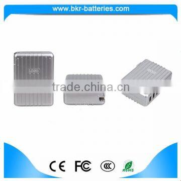 2016 New Design Low Price mobile phone charger 4 usb port phone charger