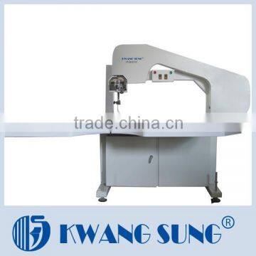 CZD-900 Cheap Price Fabric Cutting Machine