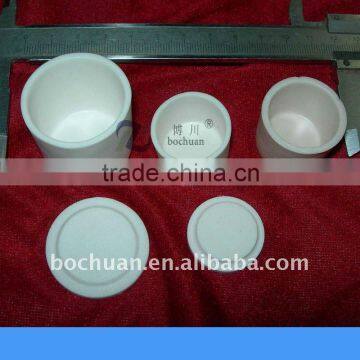 High alumina crucible and lid