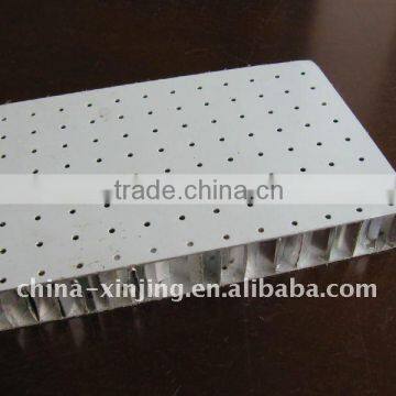 Curved aluminum honeycomb panel