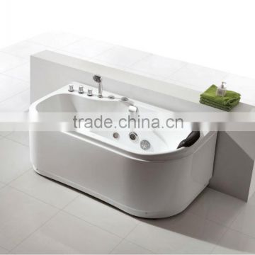 FC-218, very small bathtubs