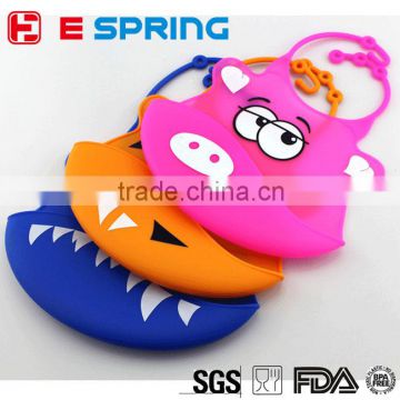 2016 New Design Funny Shapes FDA Silicone Baby Bib