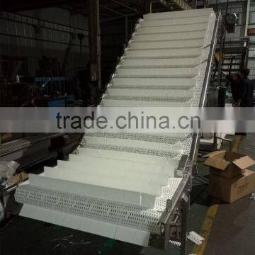 Food grade 22% percent opening modular belt climbing conveyor