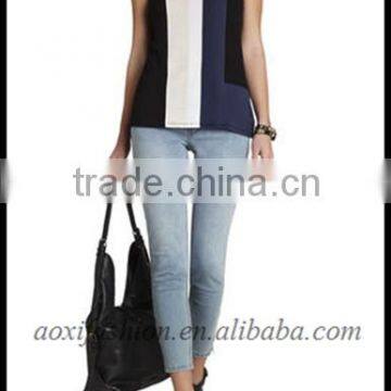 The Perfect Skinny Jean for Pairing With a T-shirt and Blazer for Chic and Creative Office-to-evening Looks. photo-3