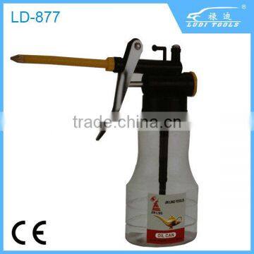 pump oiler, plastic oiler/hand pump