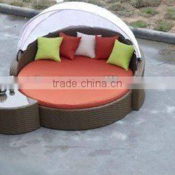 rattan round bed