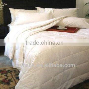 Microfiber Hotel Comforter Set