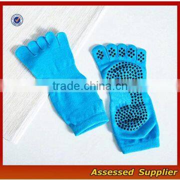 WH-131 Hot Sale Cotton Barre Cozy Sports Yoga Sock, Custom Made Logo Indoor Women Sport Pilates Socks photo-6