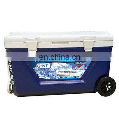 GiNT Professional Manufacturer 45L PU Foam Ice Chest Insulated Plastic Cooler Box With Wheels