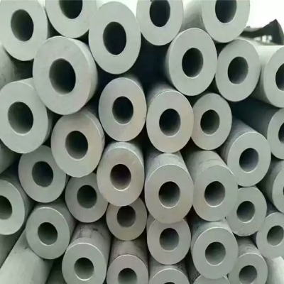 Tubo de acero inoxidable sin costura ASME 10cr18ni9nbcu3bn laminado a caliente, tubo de aleación para calderas según ASTM