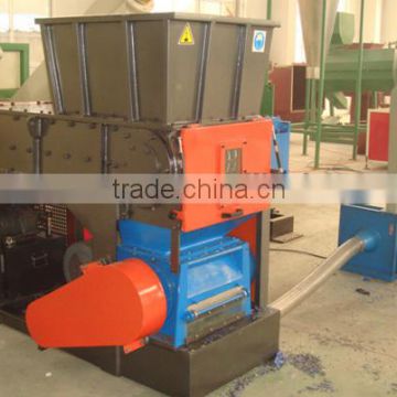 Heavy-duty plastic pet bottle crusher