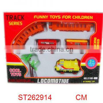 Funny choochoo toys, wind up track train set