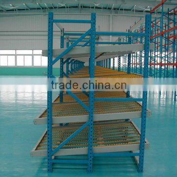 Warehouse rack carton flow racking system