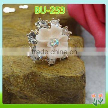Wholesale decorative flower rhinestone button