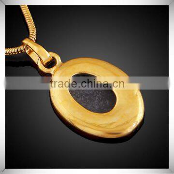 Beauty Head PMMA Pendant 18k Gold Plated Europe Style Round Pendant photo-3