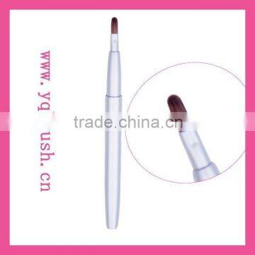 makeup brush Retractable lip brush 005