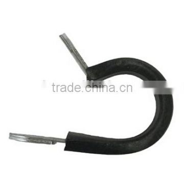 Rubber clamp for pipe