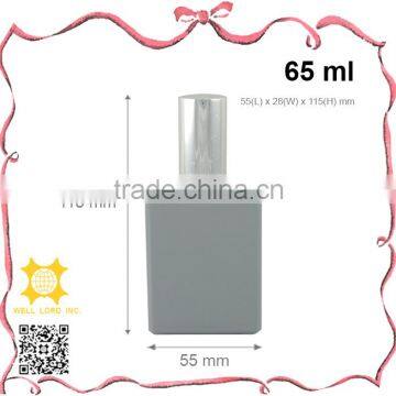 65ml Simple Type Black Glass Bottle Golden Pump Sprayer photo-2