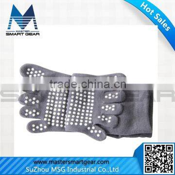 2015 Wholesale Floor Yoga Pilates Toe Socks With Grips