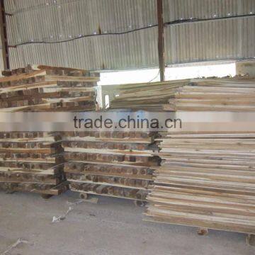 Acacia sawn timber for pallet or furniture