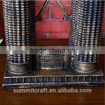 Resin Gold and Silver Souvenir Petronas Twin Towers photo-5