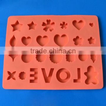 "Love"Shape Silicone Ice Cube Tray RH-0306