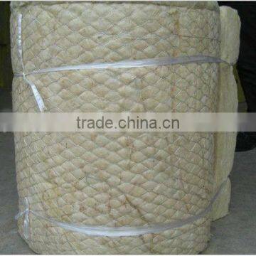 Rock wool roll for thermal insulation