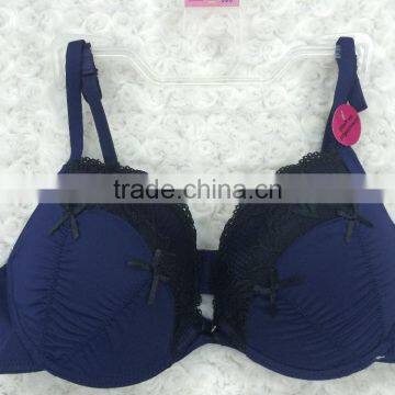 High elegant bra with thick pad